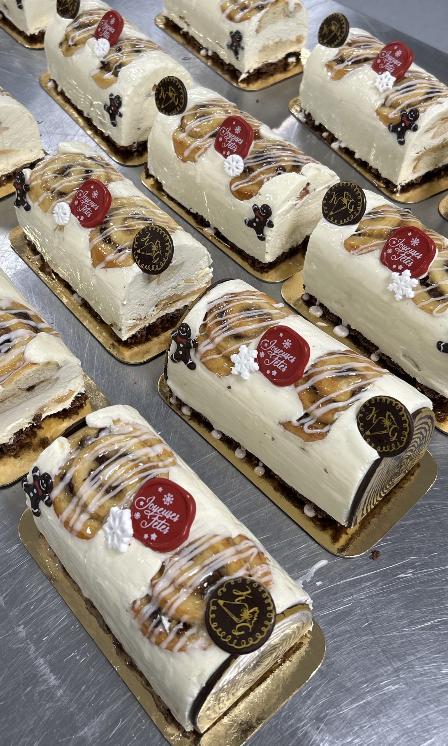 Bûche Briochée, Cheesecake et caramel fleur de sel